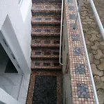 Schoene Einliegerwohnung In דירה *